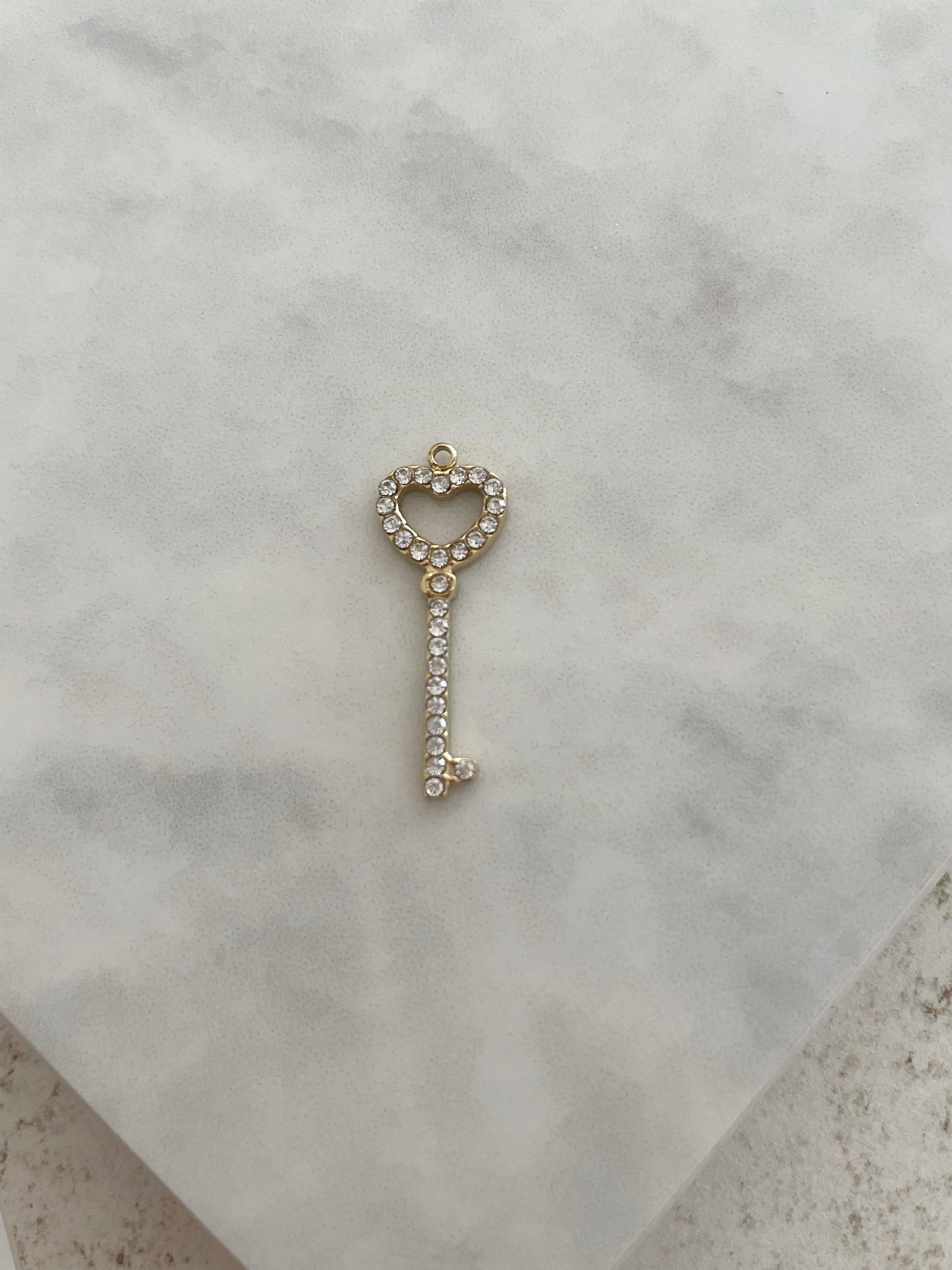 CHAME LLAVE CIRCONITAS-Joyería de calidad en acero y resistente al agua ESENZIA
