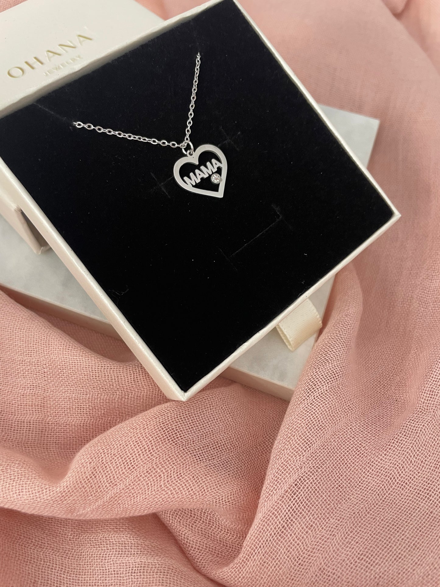 COLLAR CORAZON DE MAMÁ-Joyería de calidad en acero y resistente al agua ESENZIA