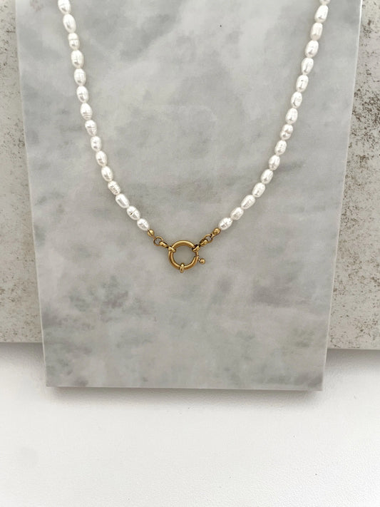 COLLAR PERLAS-Joyería de calidad en acero y resistente al agua ESENZIA