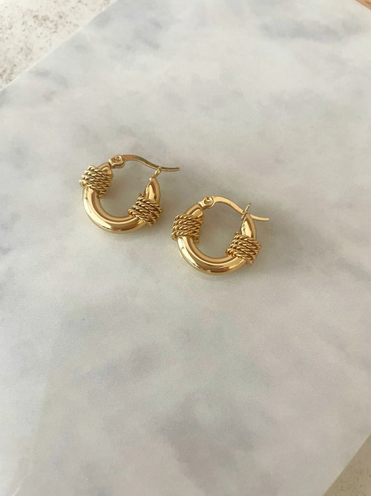 PENDIENTES AROS ÓRBITA-Joyería de calidad en acero y resistente al agua ESENZIA