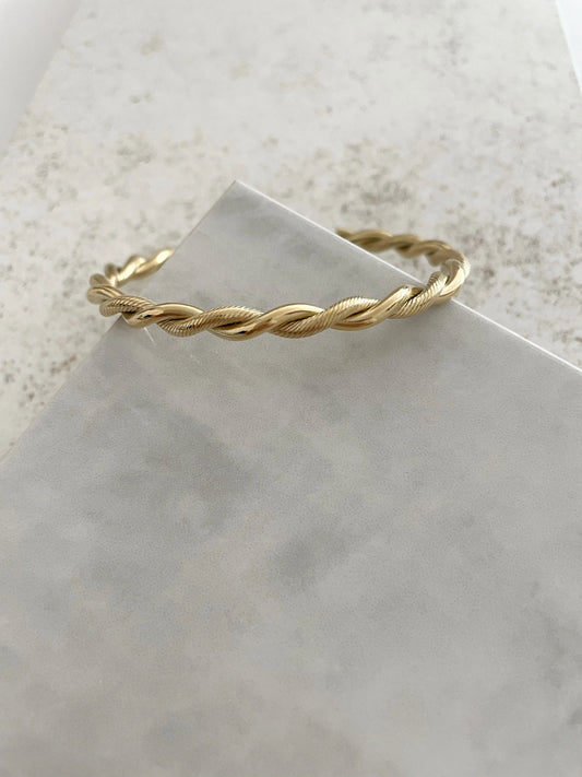 PULSERA ENLAZADA-Joyería de calidad en acero y resistente al agua ESENZIA