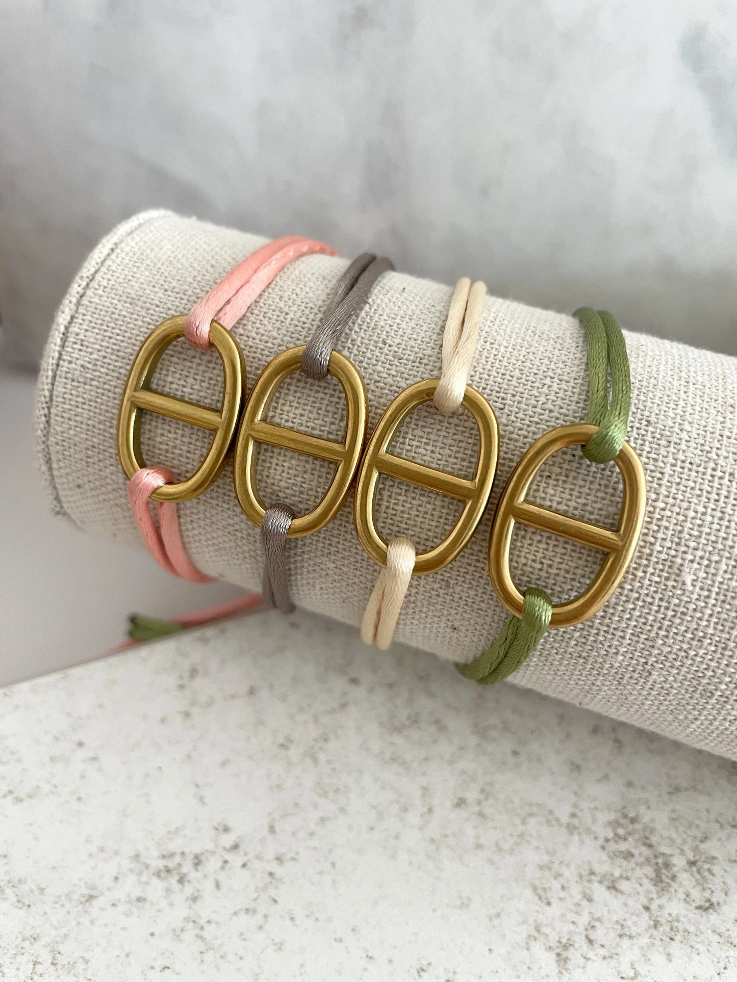 PULSERAS NEXO-Joyería de calidad en acero y resistente al agua ESENZIA