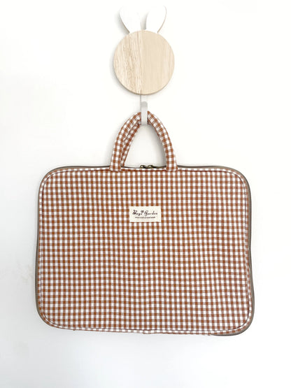 BOLSA FUNDA PORTATIL LISBOA-Joyería de calidad en acero y resistente al agua ESENZIA