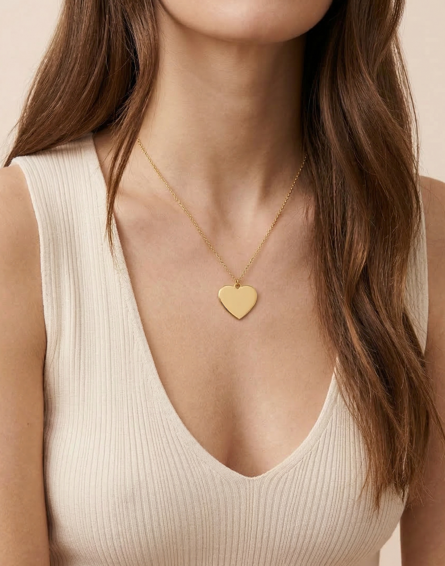 COLLAR CHARLOTTE DORADO GRABADO