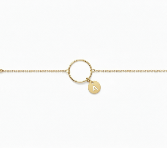 PULSERA ARO DE AMOR  CON INICIAL REDONDA  EVENTOS