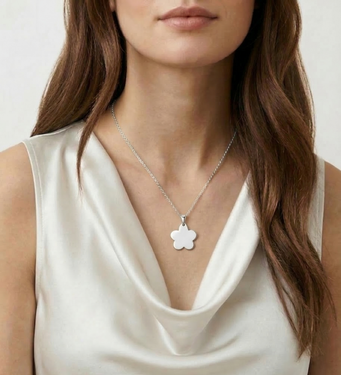 COLLAR ALEXIA PLATEADO GRABADO