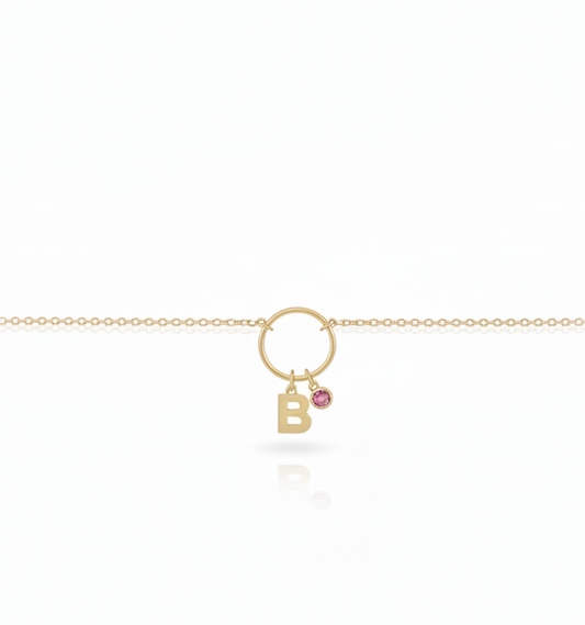 PULSERA ARO DE AMOR  CON INICIAL SIMPLE Y CIRCONITAS EVENTOS