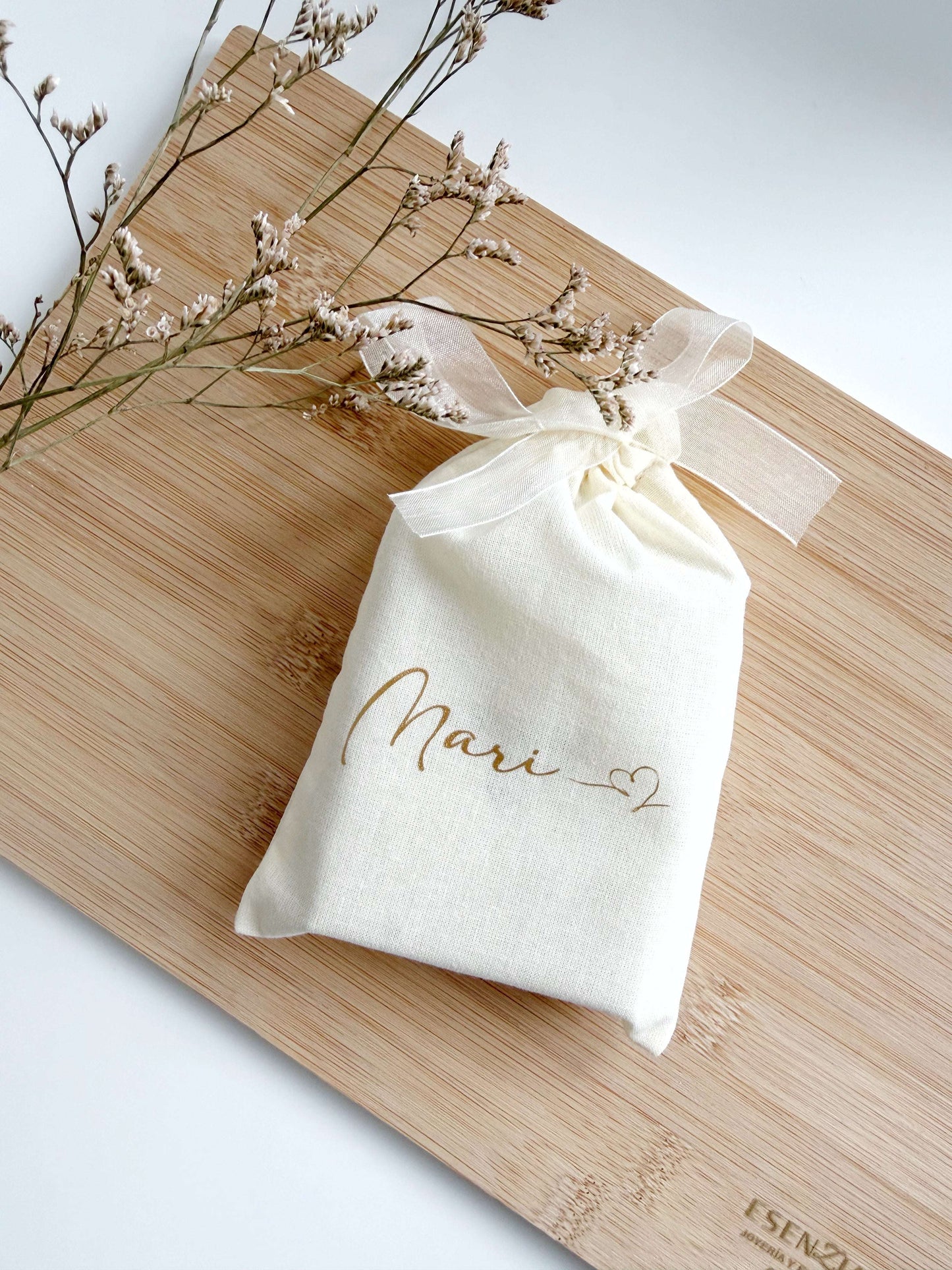 BOLSITA DE ALGODÓN CON LAZO DE ORGANZA PERSONALIZADA