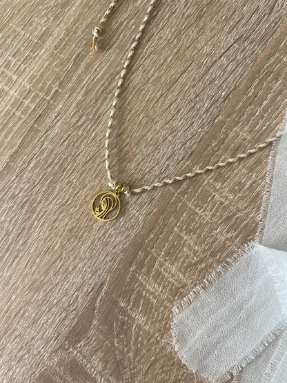 COLLAR VIRGEN NIÑA- Cordón con Colgante de Acero