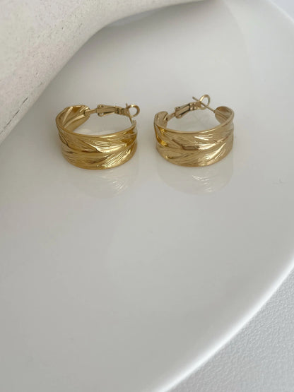 PENDIENTES HOJA-Joyería de calidad en acero y resistente al agua ESENZIA
