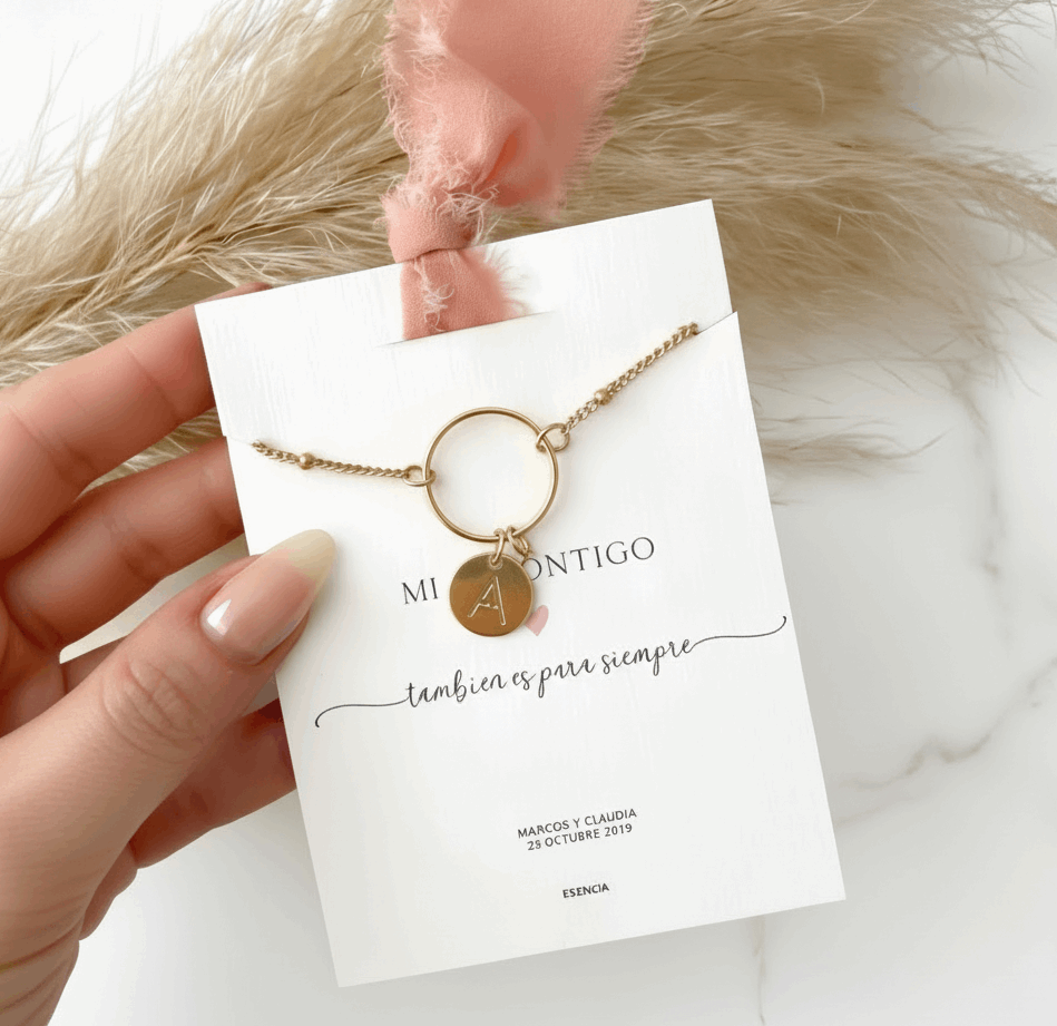 COLLAR ARO DE AMOR CON INICIAL REDONDA EVENTOS-ESENZIA Joyería y Eventos-ESENZIA Joyería y Eventos